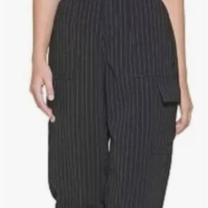 DKNY Size 10 Black Pinstripe Cargo Pants